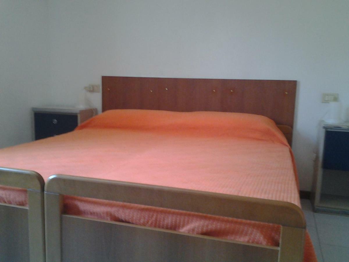 Hotel Rustichello Marina di Campo Dış mekan fotoğraf